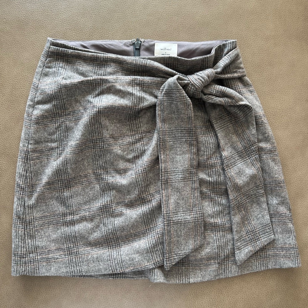 Aritzia Wilfred Knotted Plaid Skirt